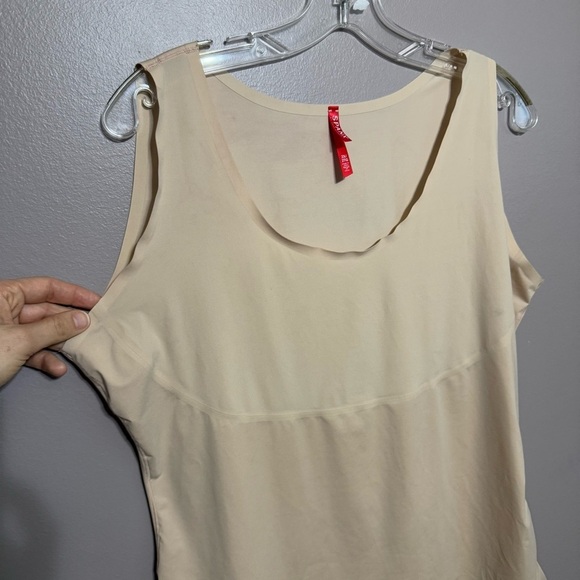 Spanx Trust Your Thinstincts Tank Top in Nude Women's Size 2XL Slimming - Picture 2 of 8